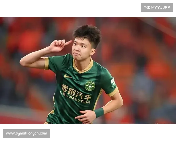 浙江队王钰栋回做助攻米特里策远射，U21球员参与进攻体现青训成果